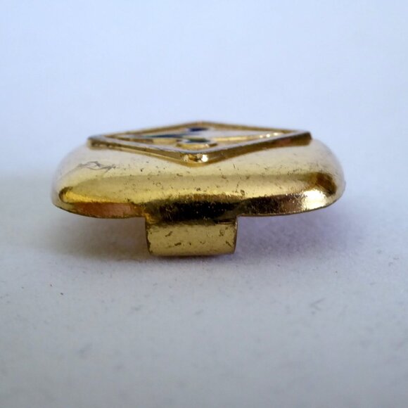 VINTAGE BOY SCOUTS OF AMERICA SCARF SLIDE & CUB BOBCAT SCOUTS PIN LOT (USED) - Picture 8 of 10